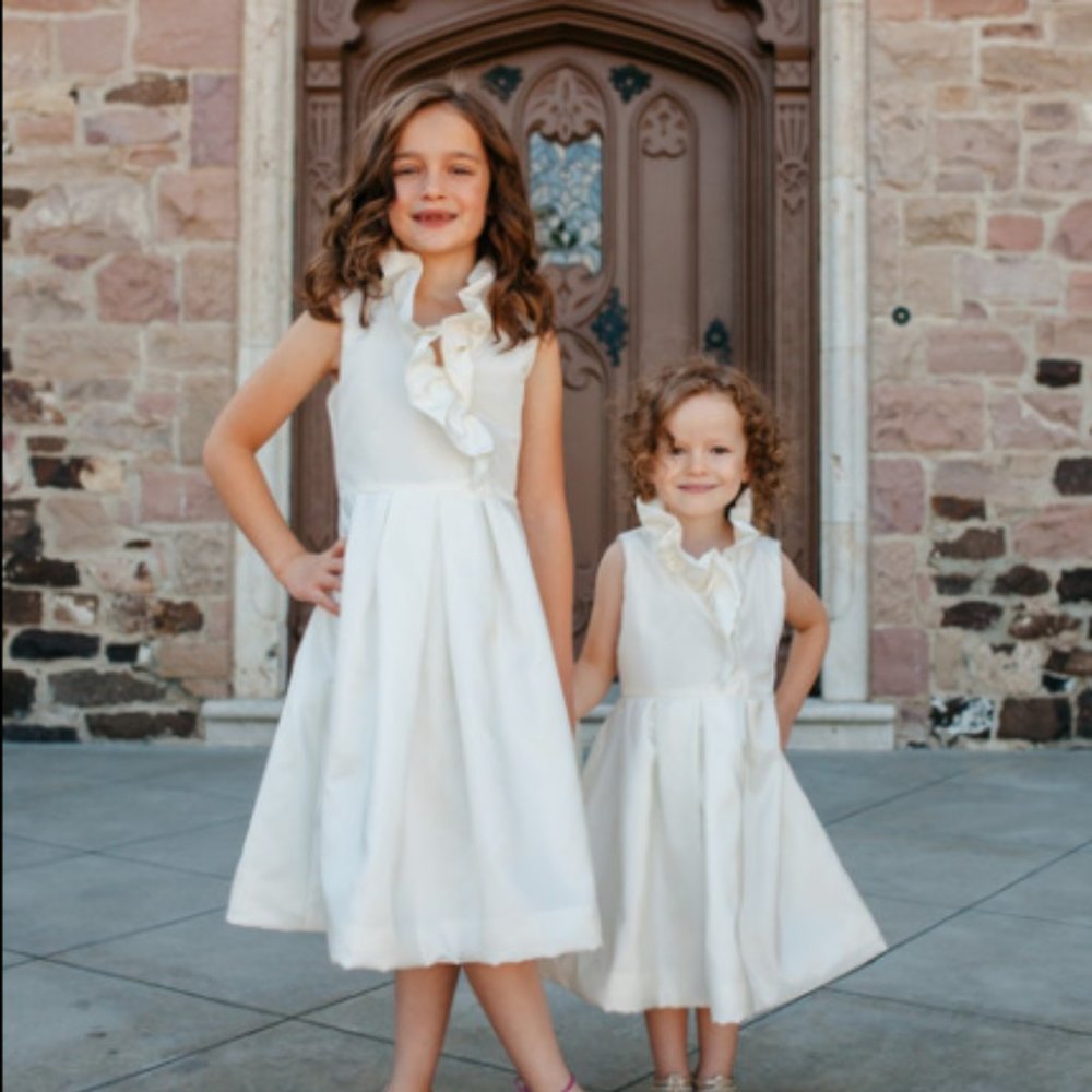 White Flower Girl Dress. Lille Couture Hayden Dress. Worn once Size 7